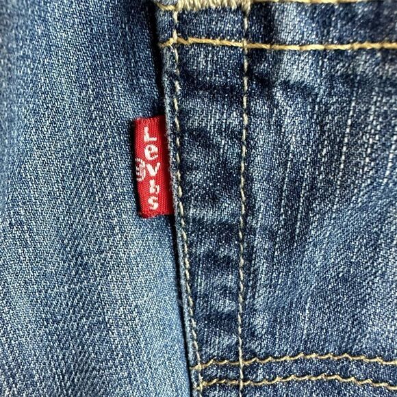 EUC Vintage Men’s Levi’s Jeans - Picture 9 of 9
